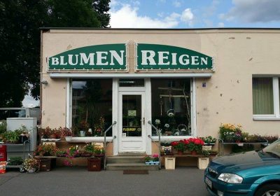 Fleurop Graffiti Fassade Vorher